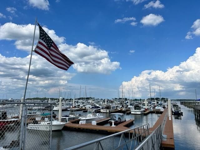 Dock