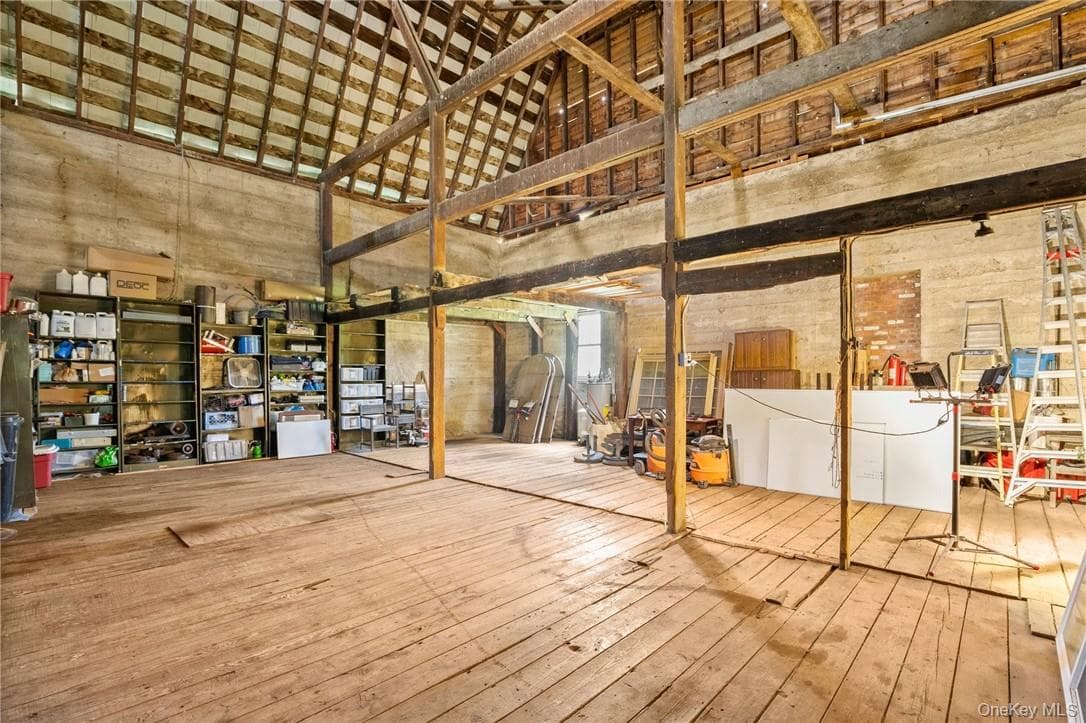 Barn
