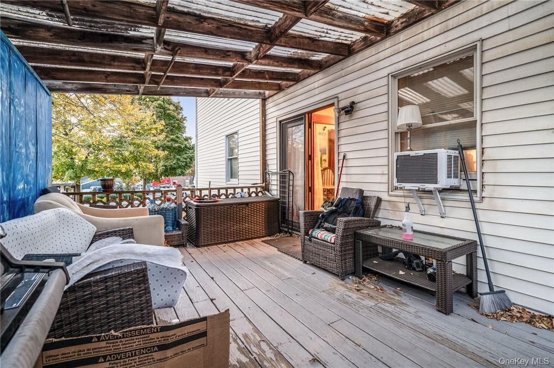 Deck