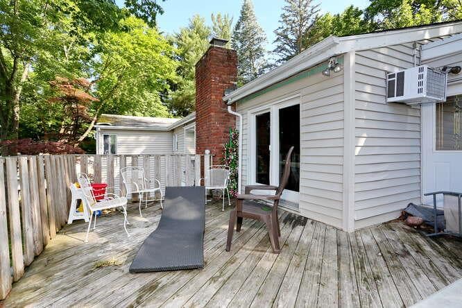 Deck