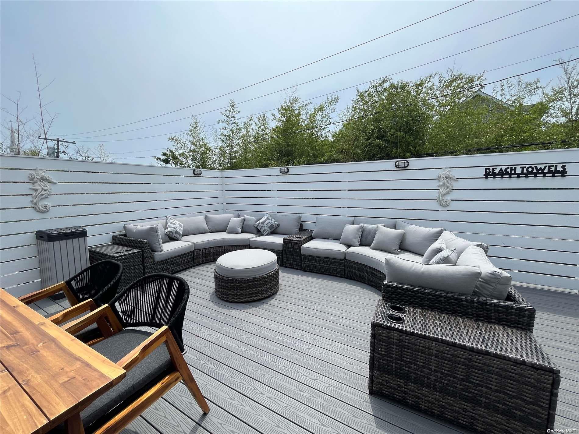 Deck