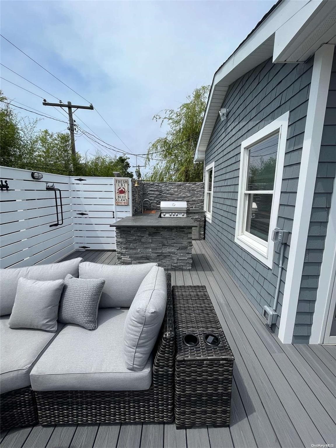 Deck