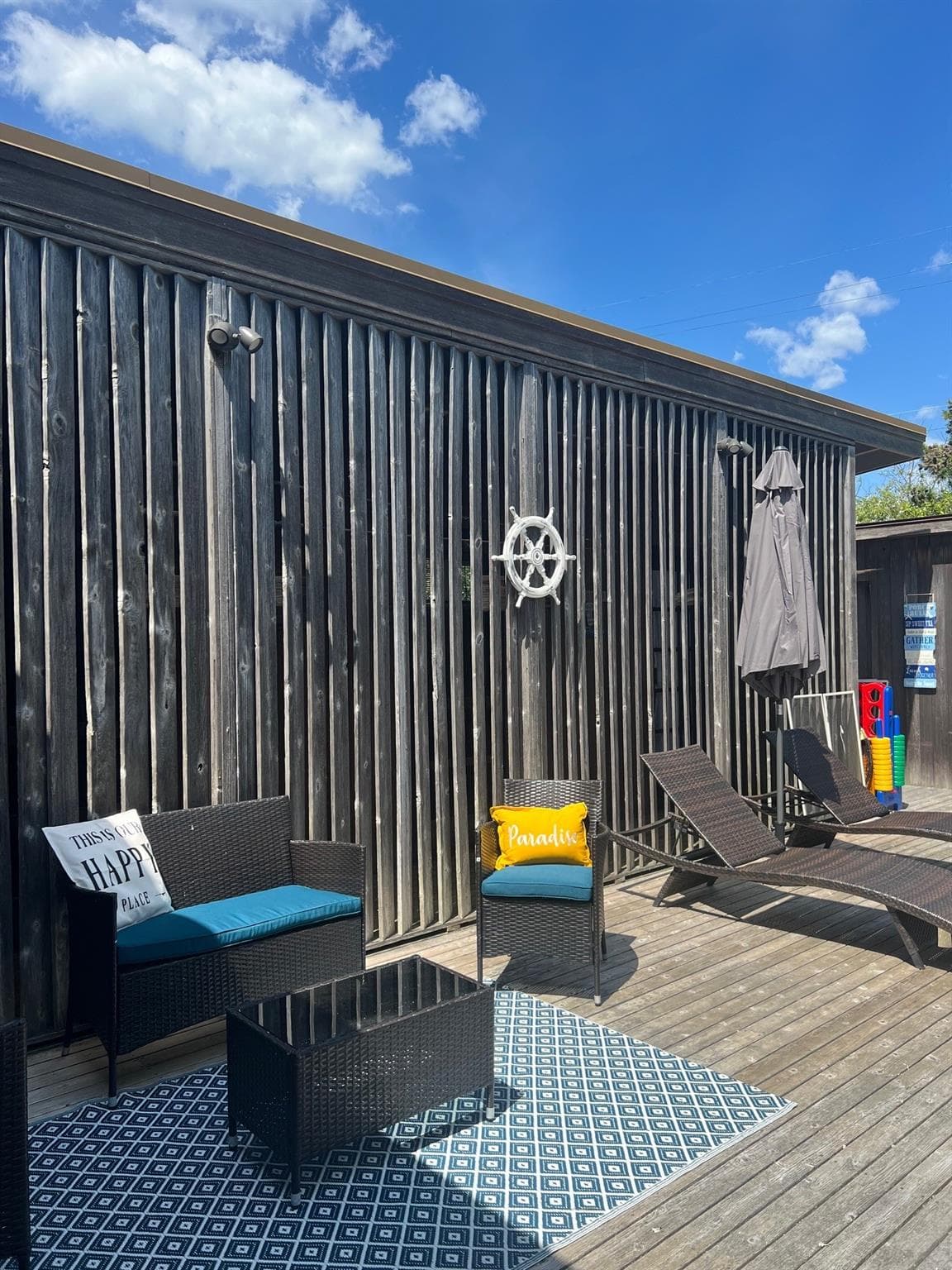 Deck