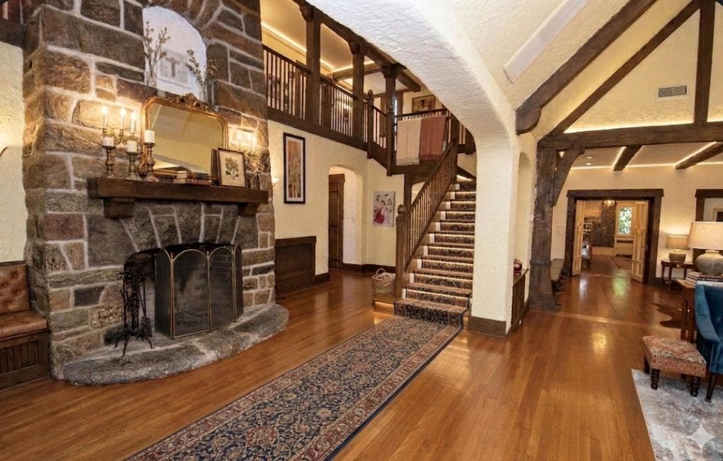 Entrance Foyer