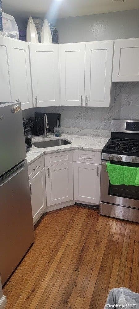 Photo 6