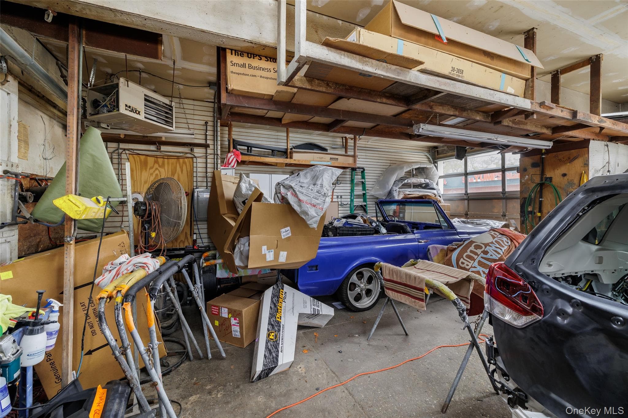 Garage