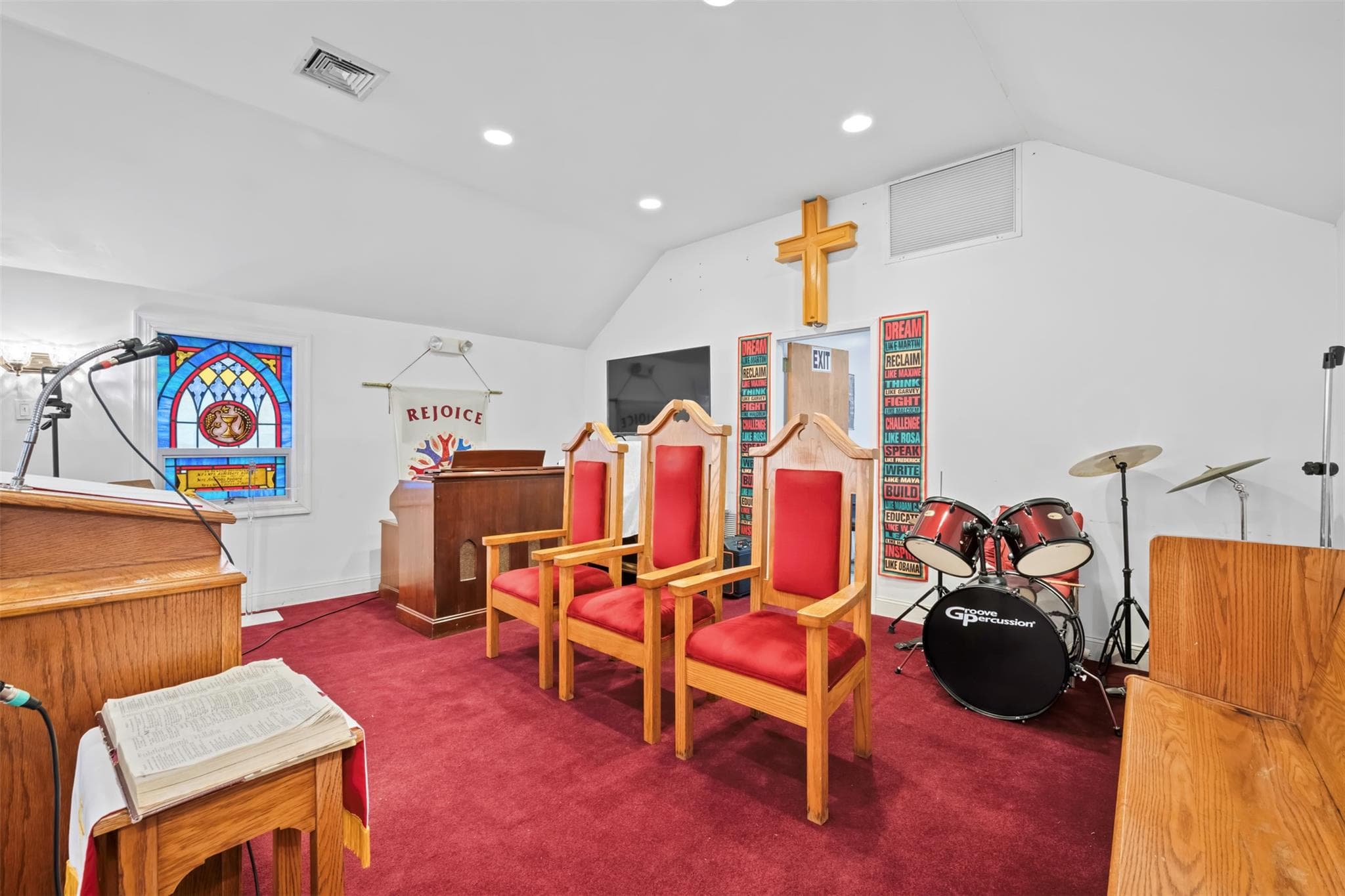 Photo 17