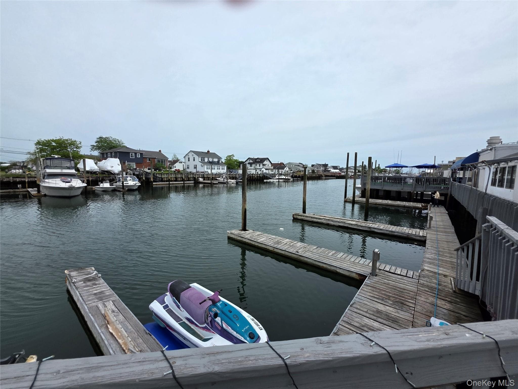 Dock