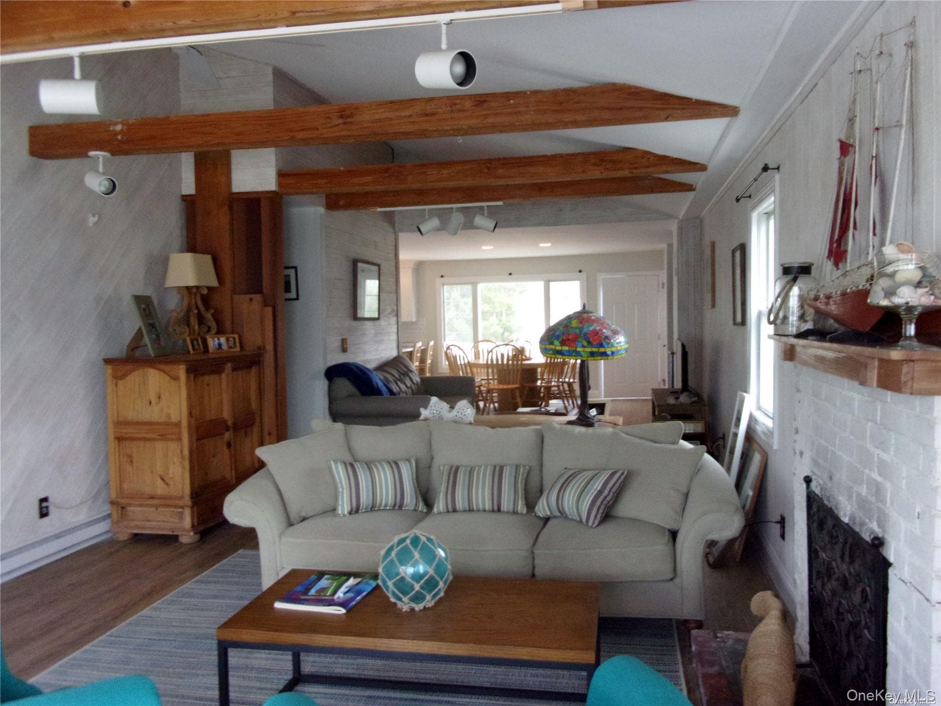 Photo 7