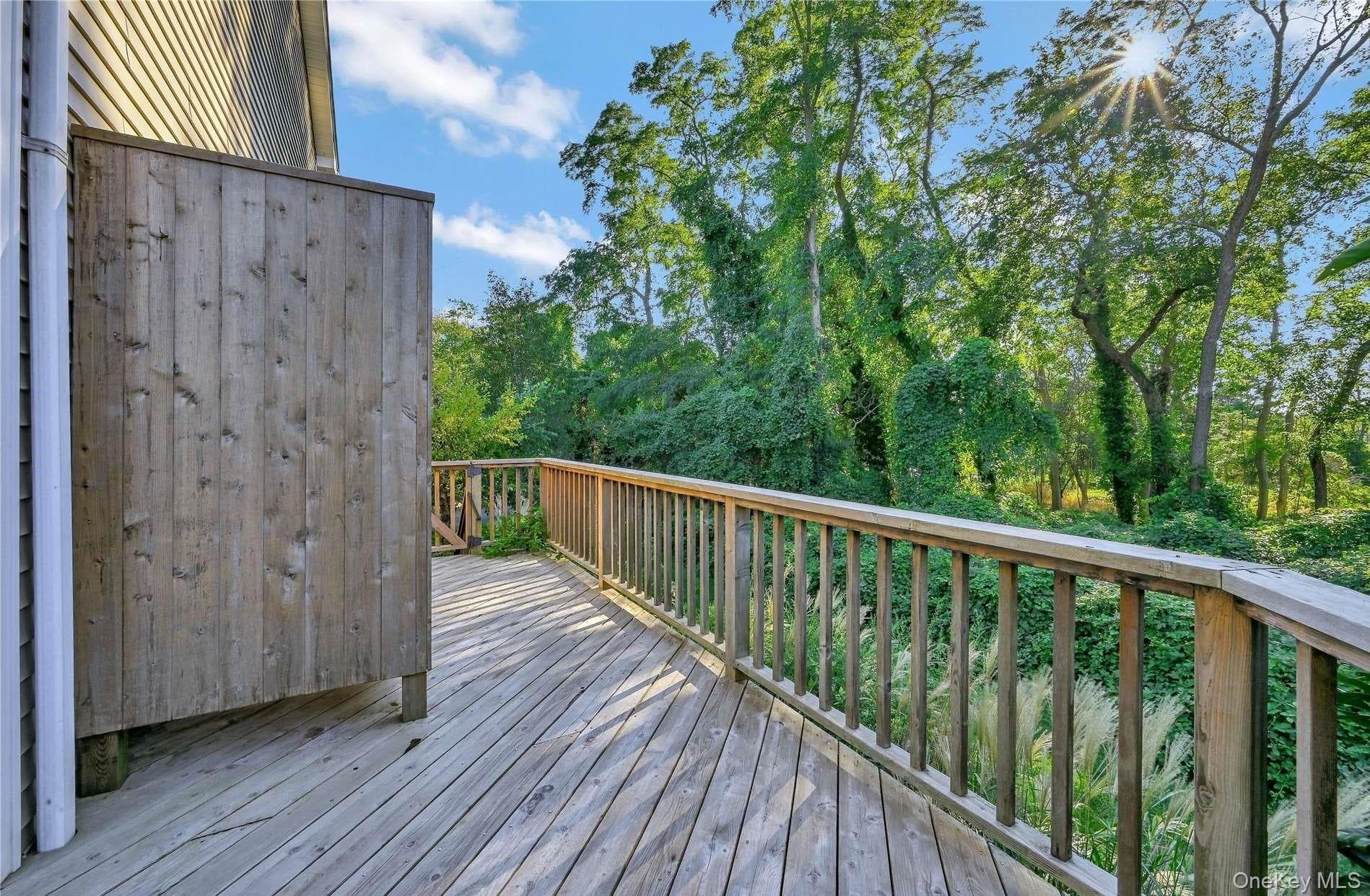 Deck