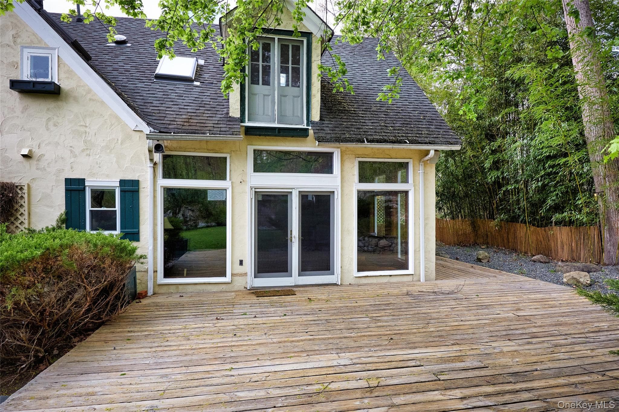 Deck
