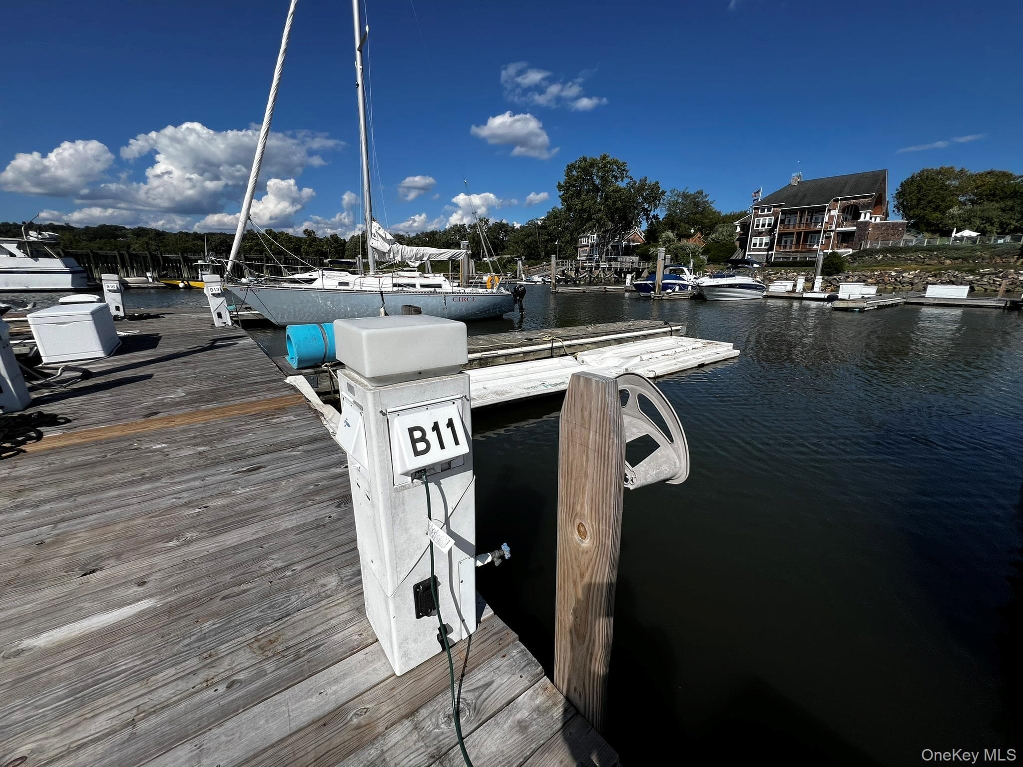 Dock