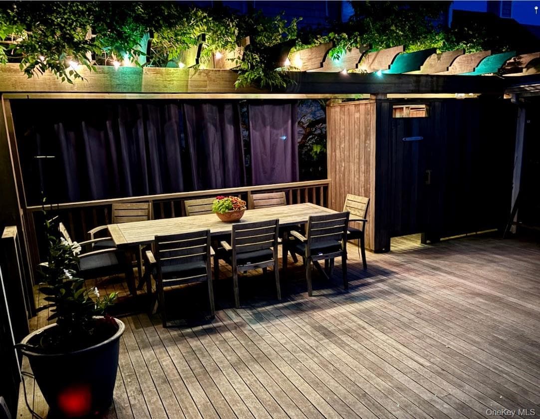 Deck