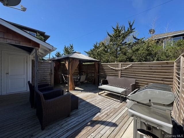 Deck