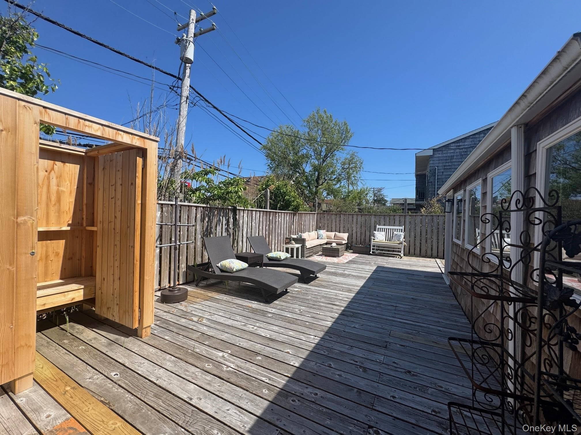 Deck