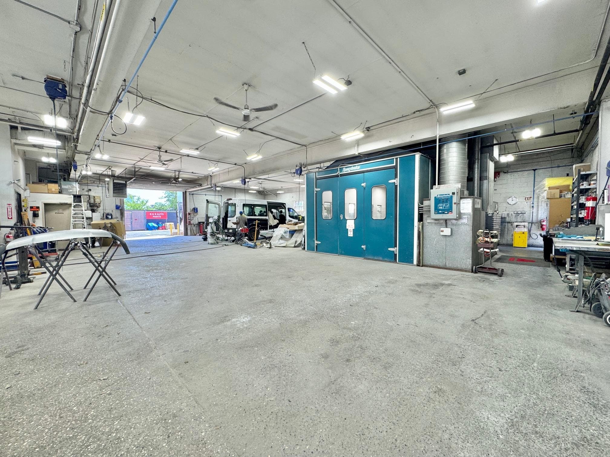 Garage