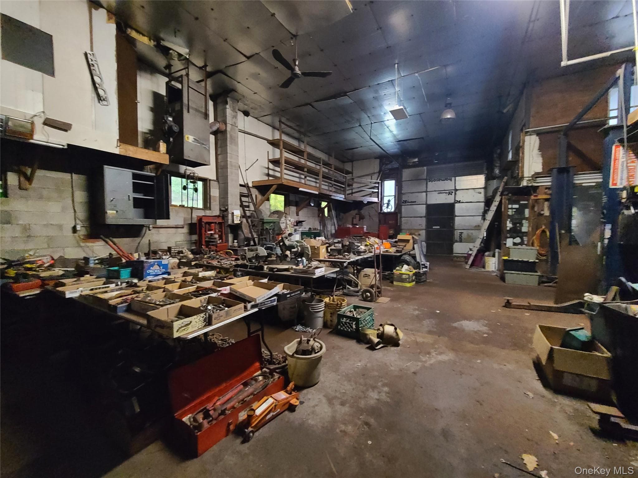 Garage