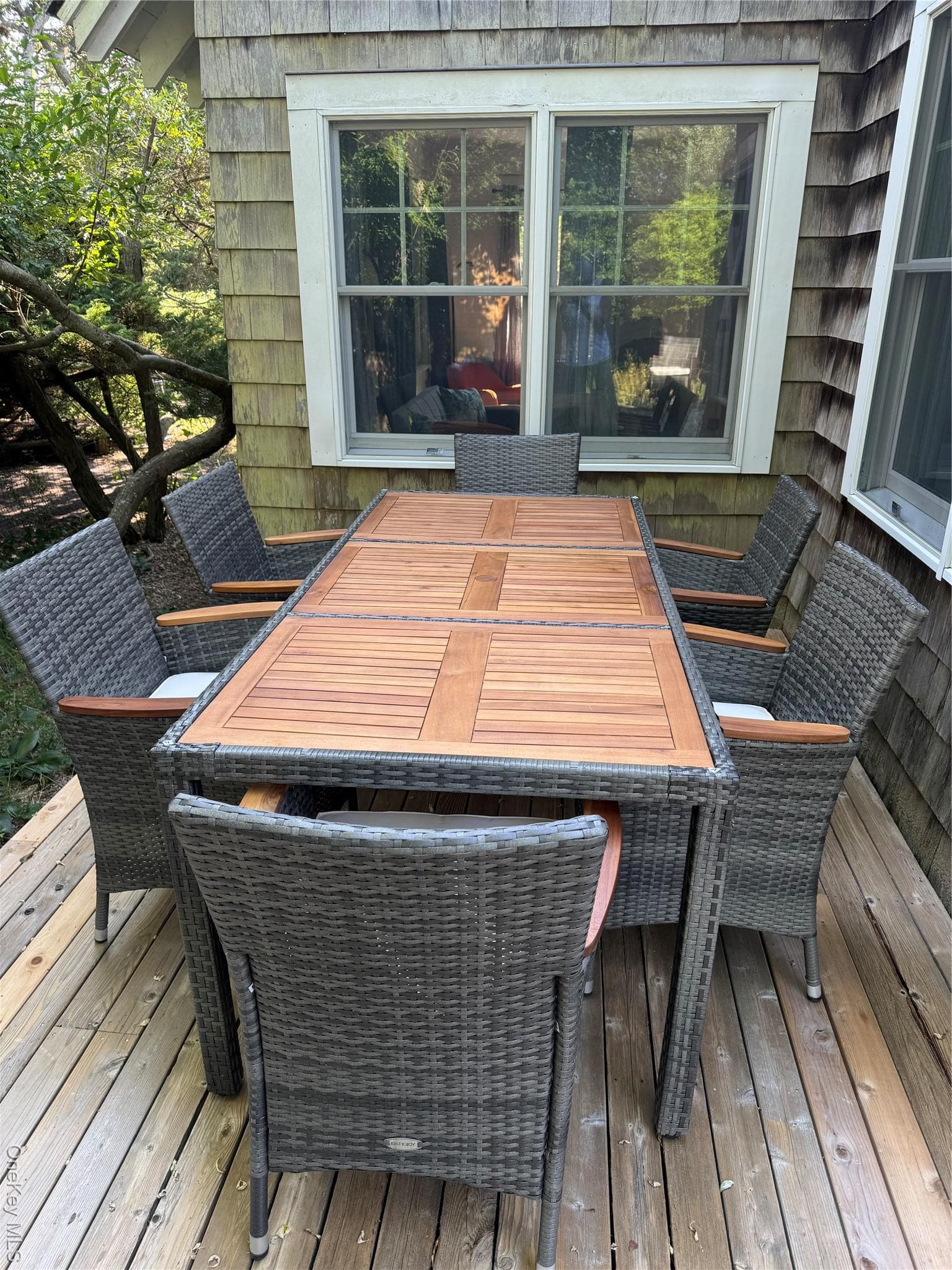 Deck