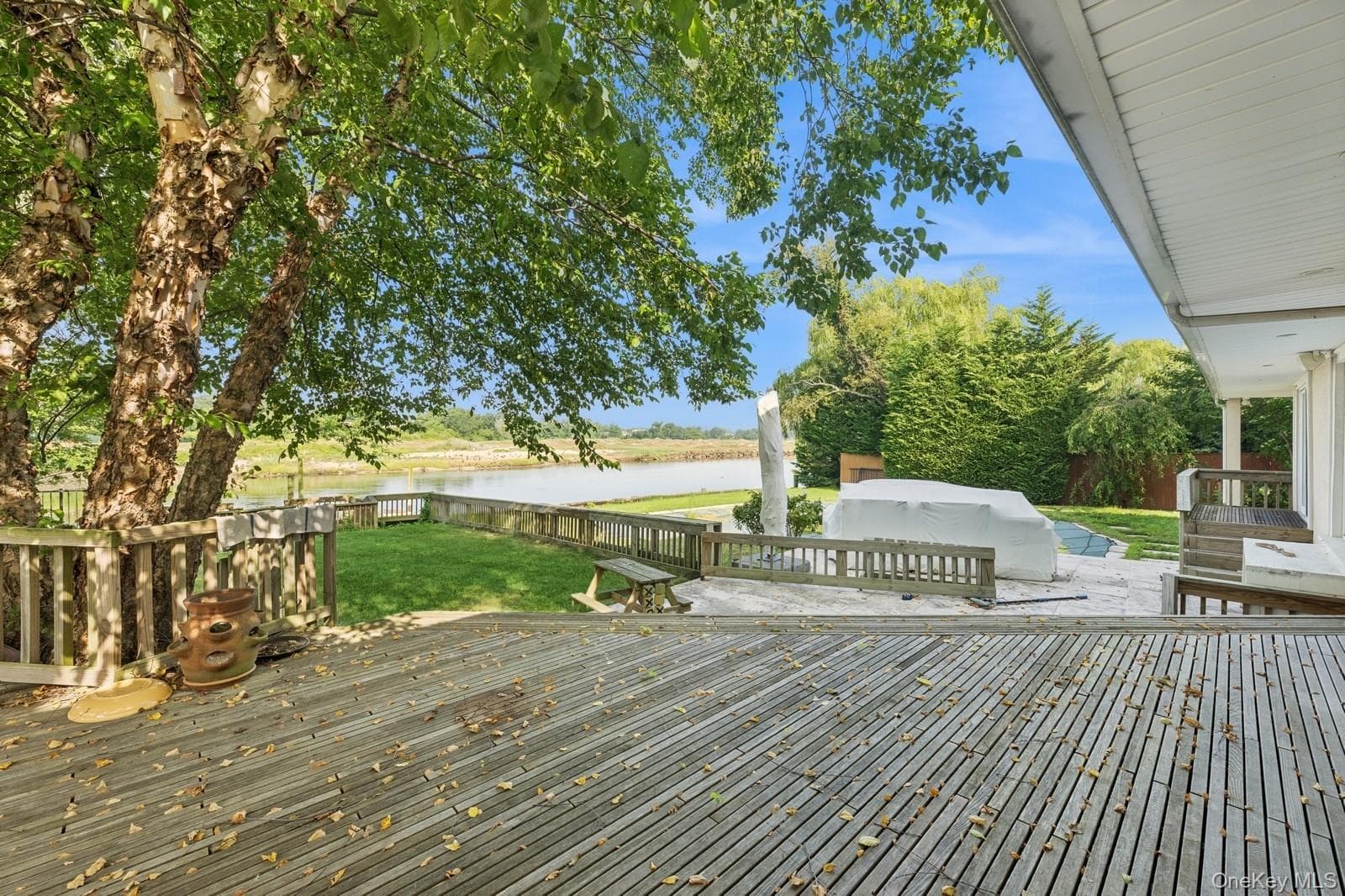 Deck