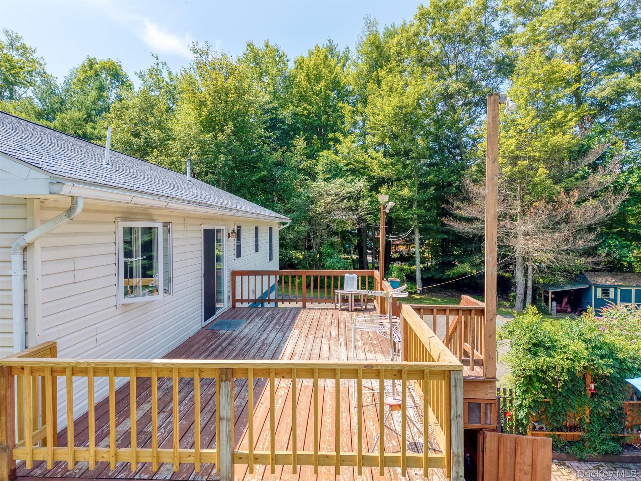 Deck