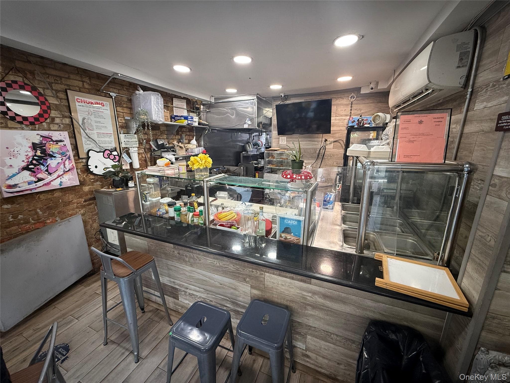 Bar