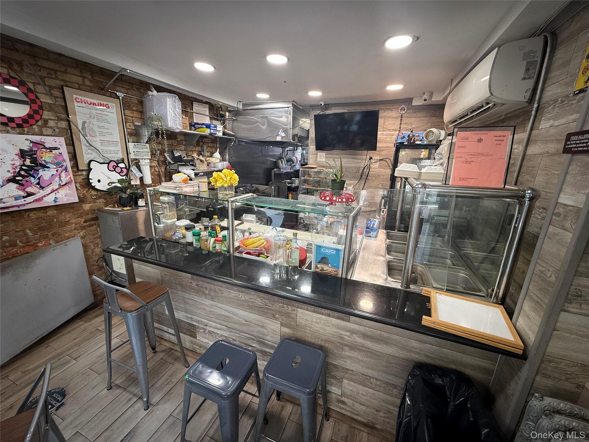 Bar