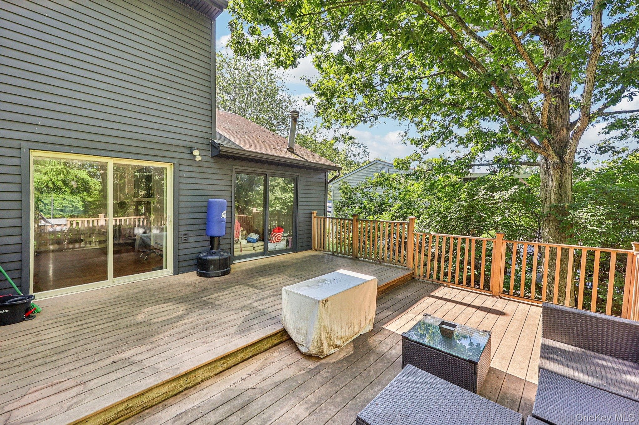 Deck