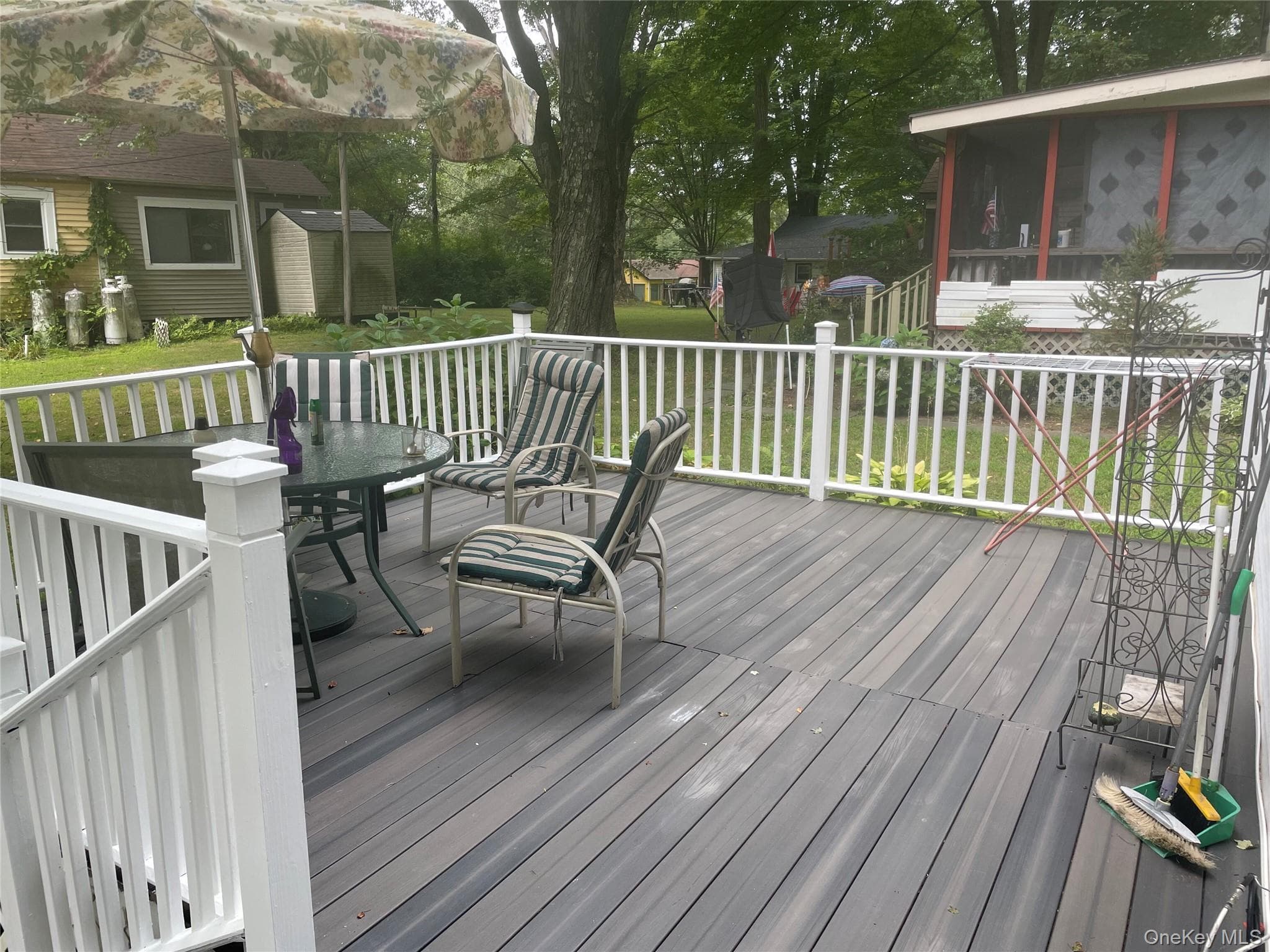 Deck