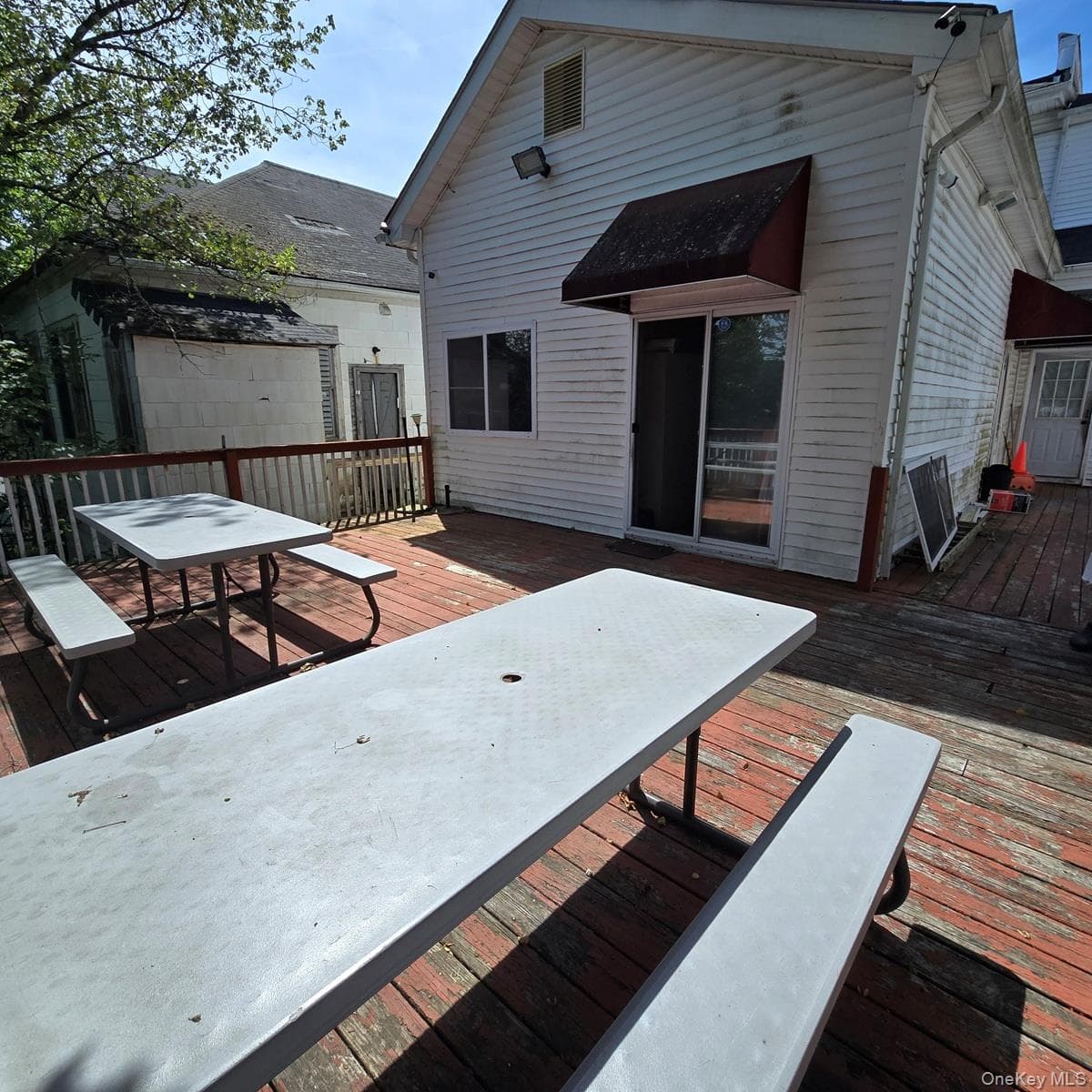 Deck