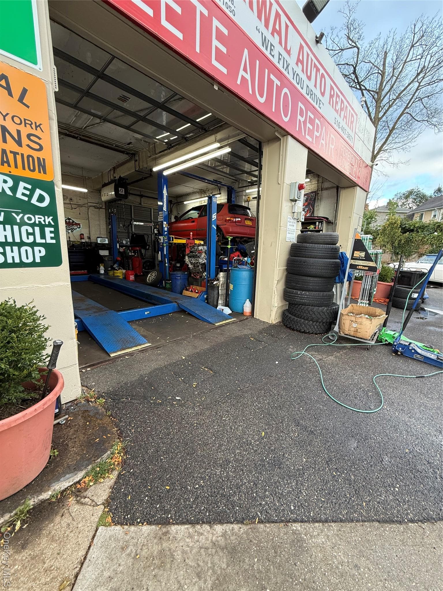 Garage