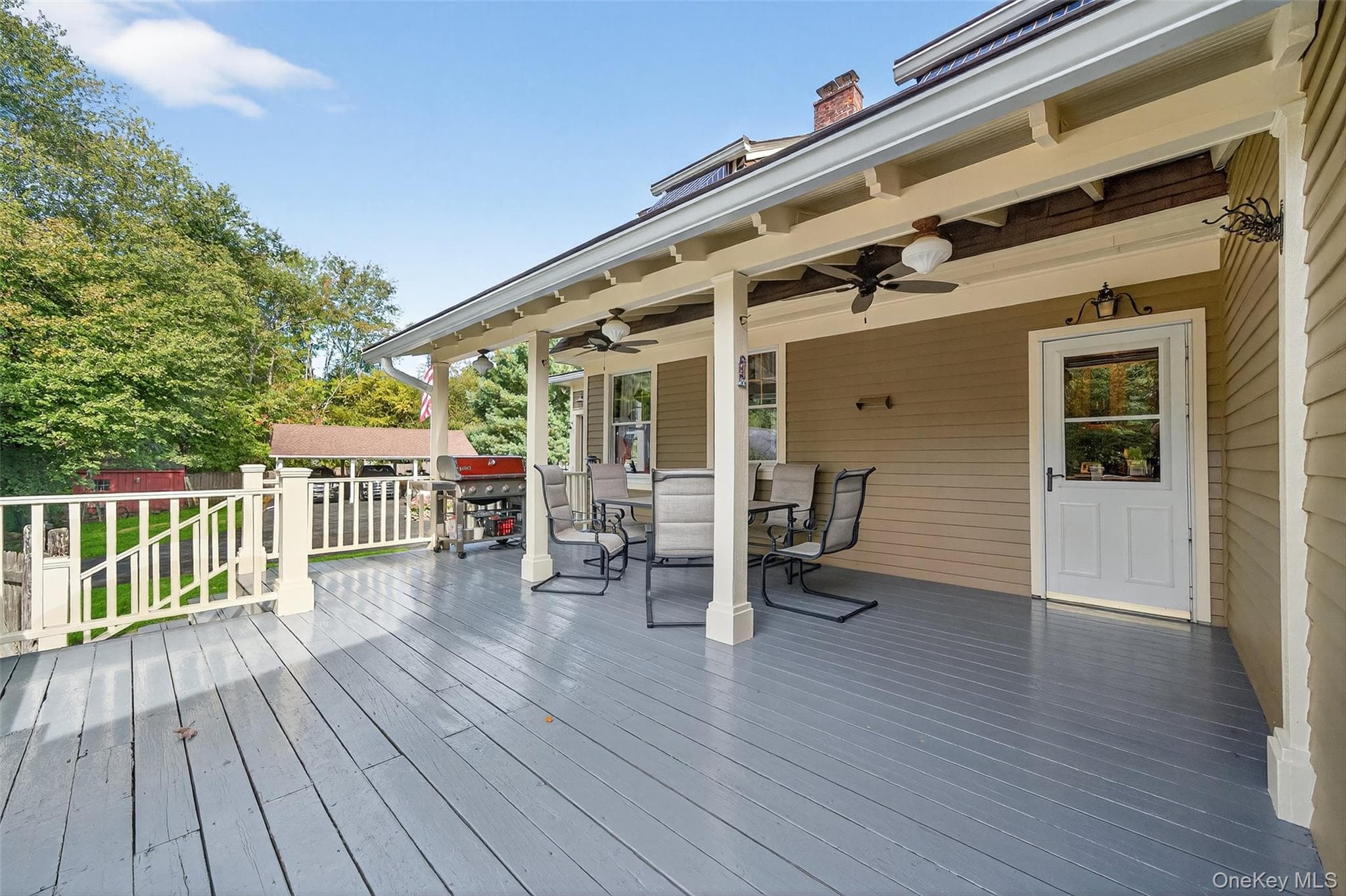 Deck