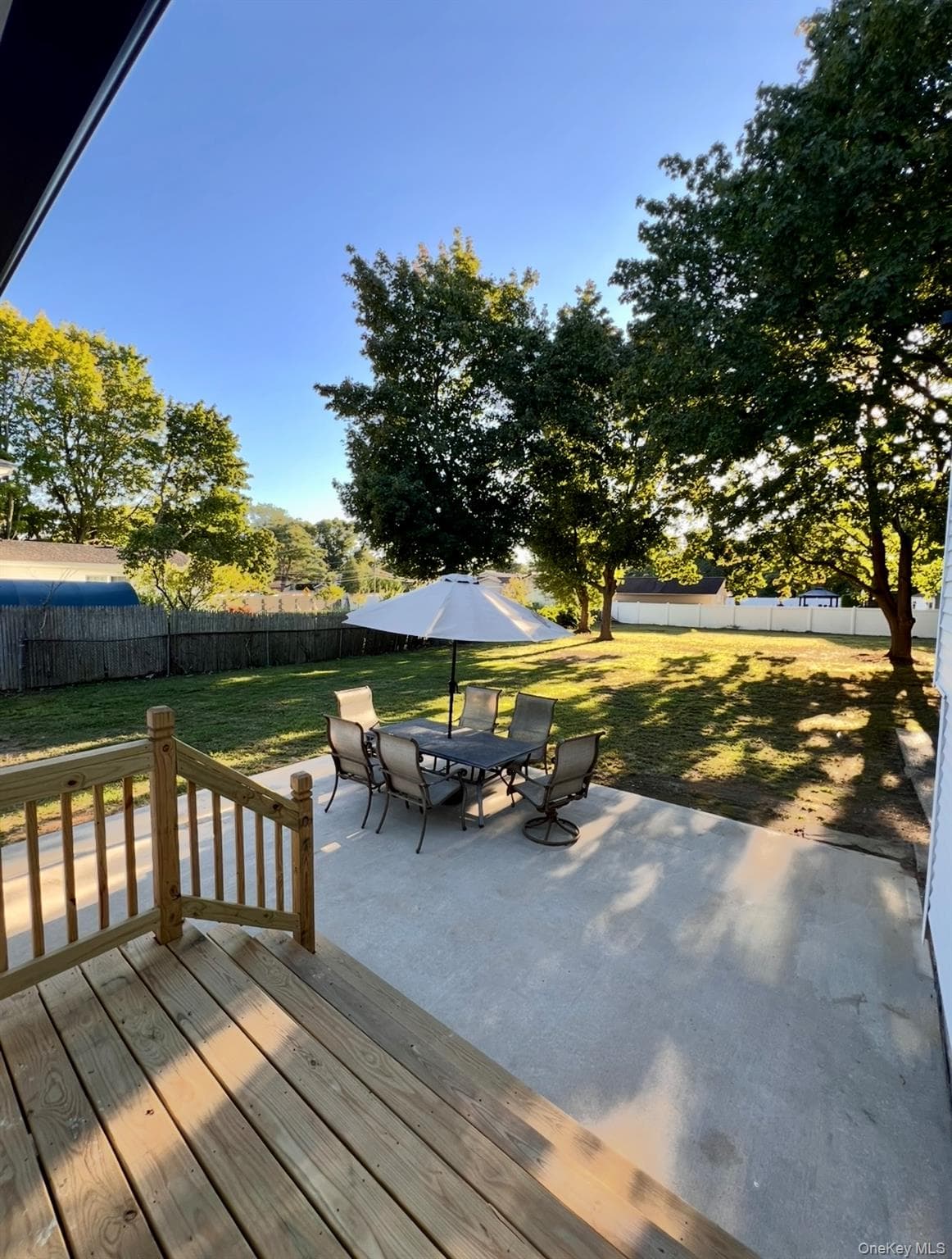 Deck