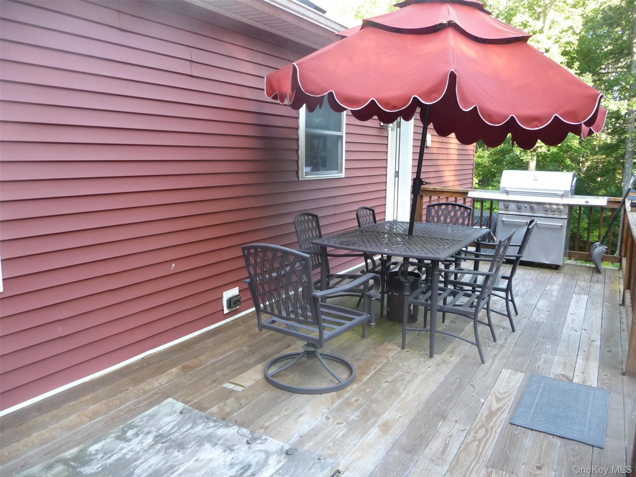 Deck