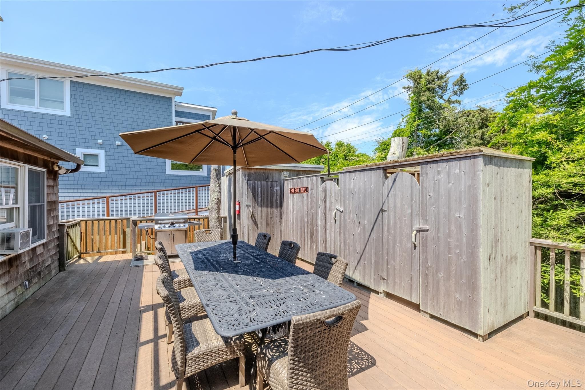 Deck