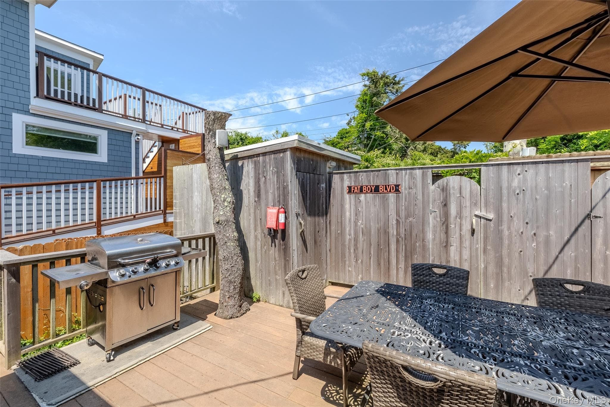 Deck