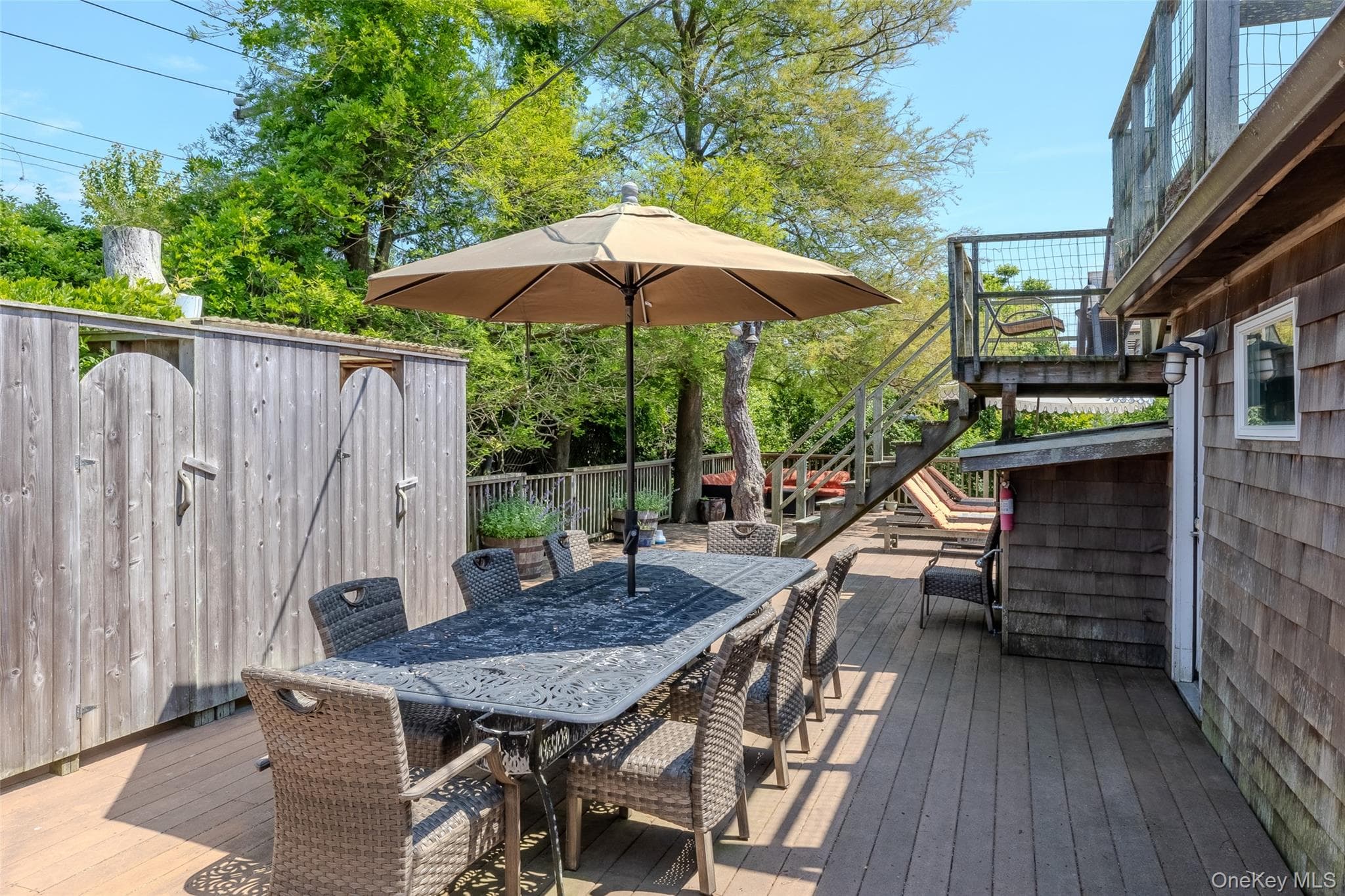 Deck