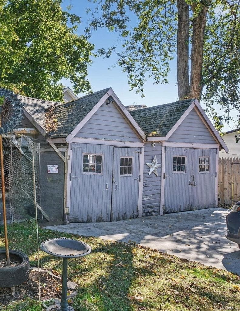 Garage