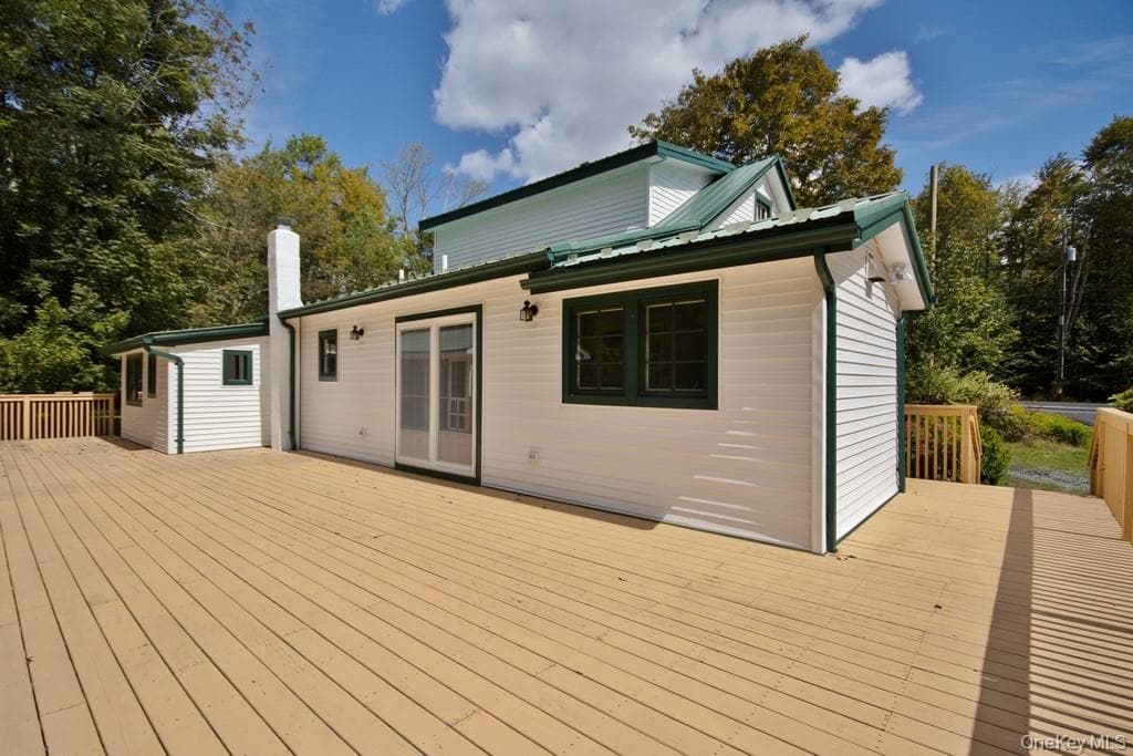 Deck