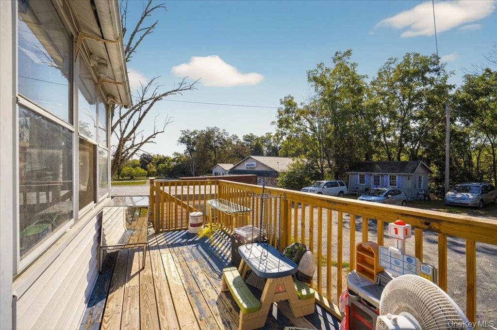 Deck