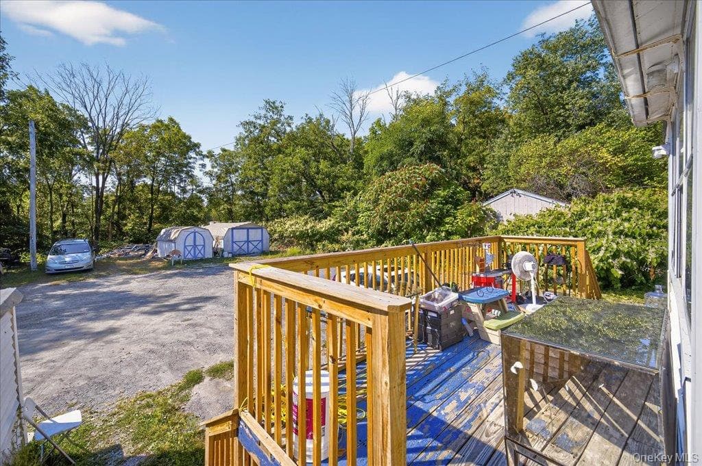 Deck