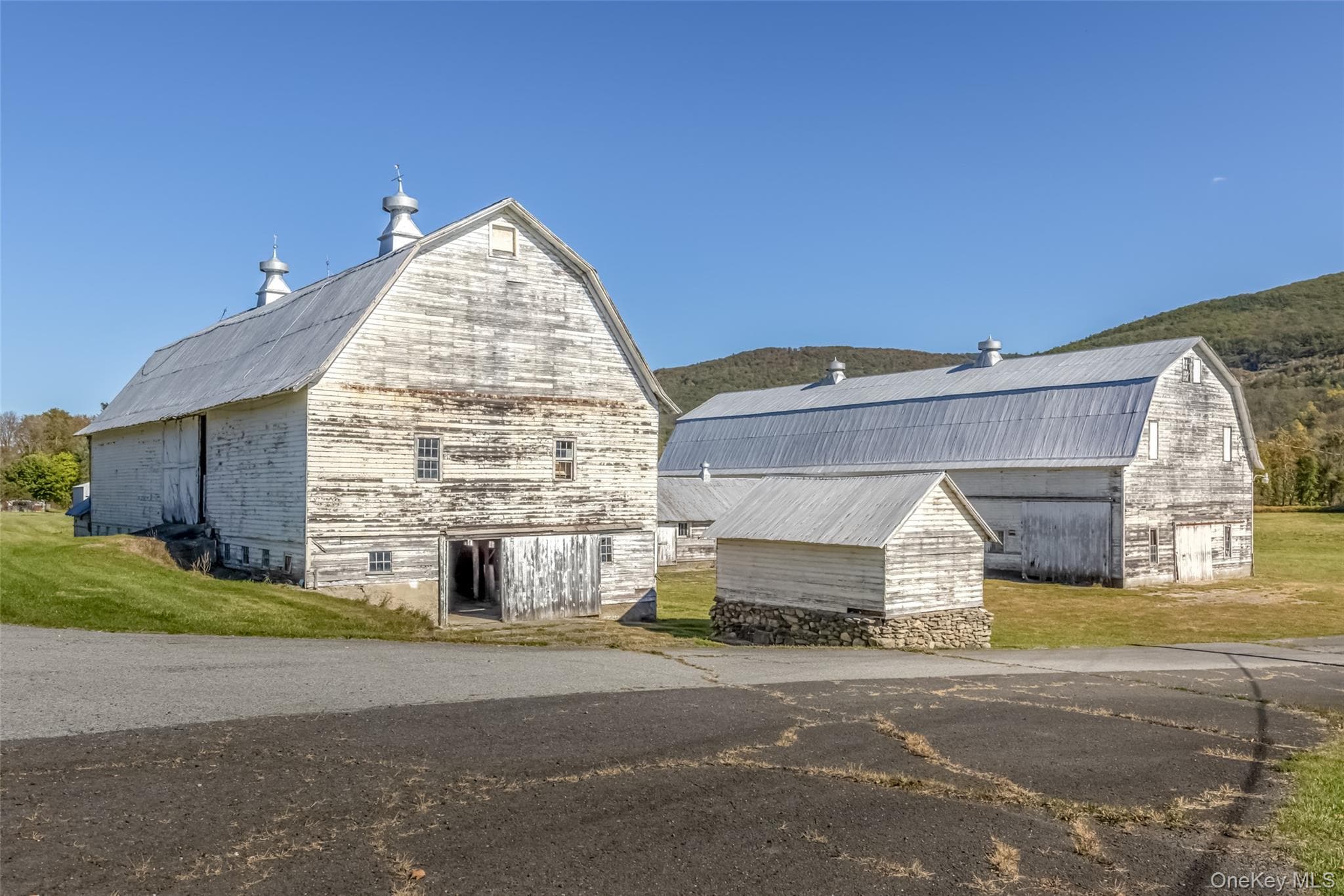 Barn