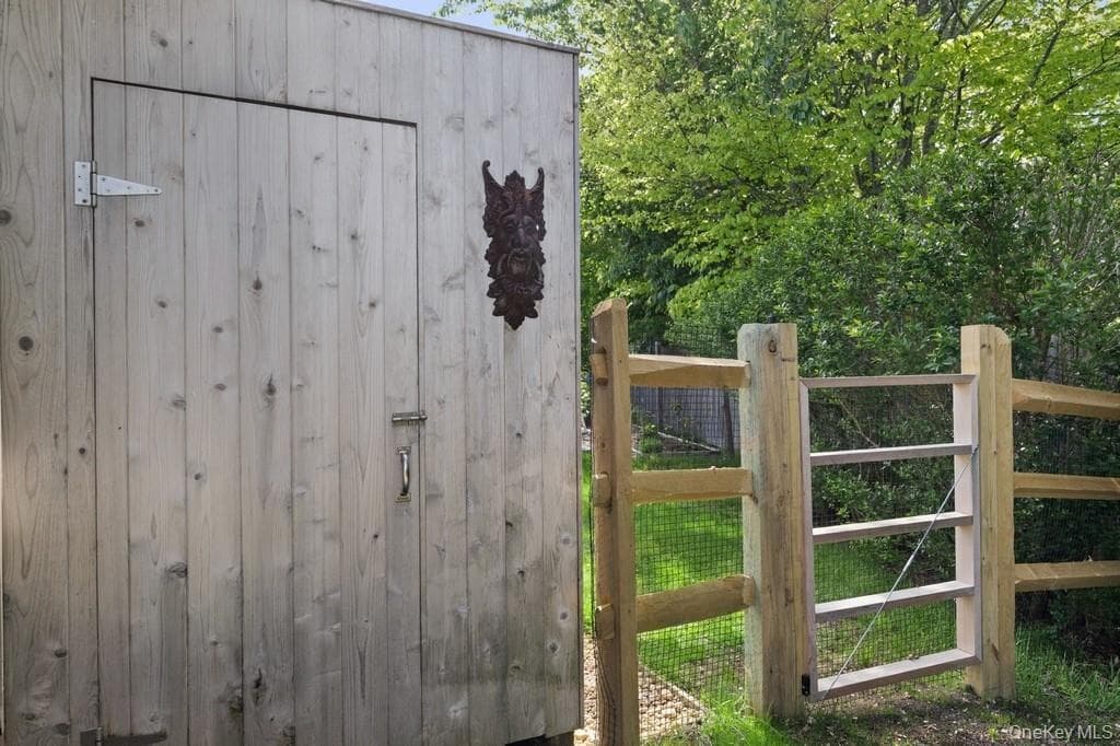 Fence