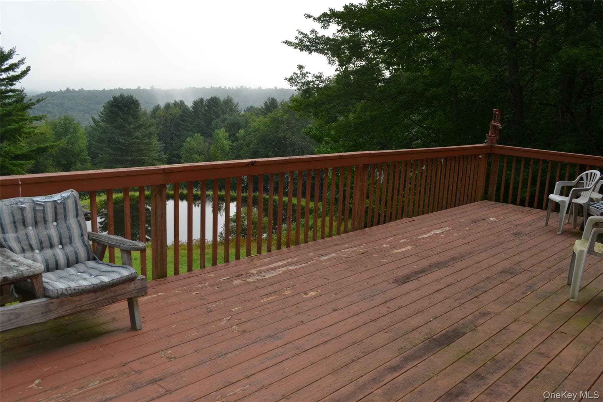 Deck