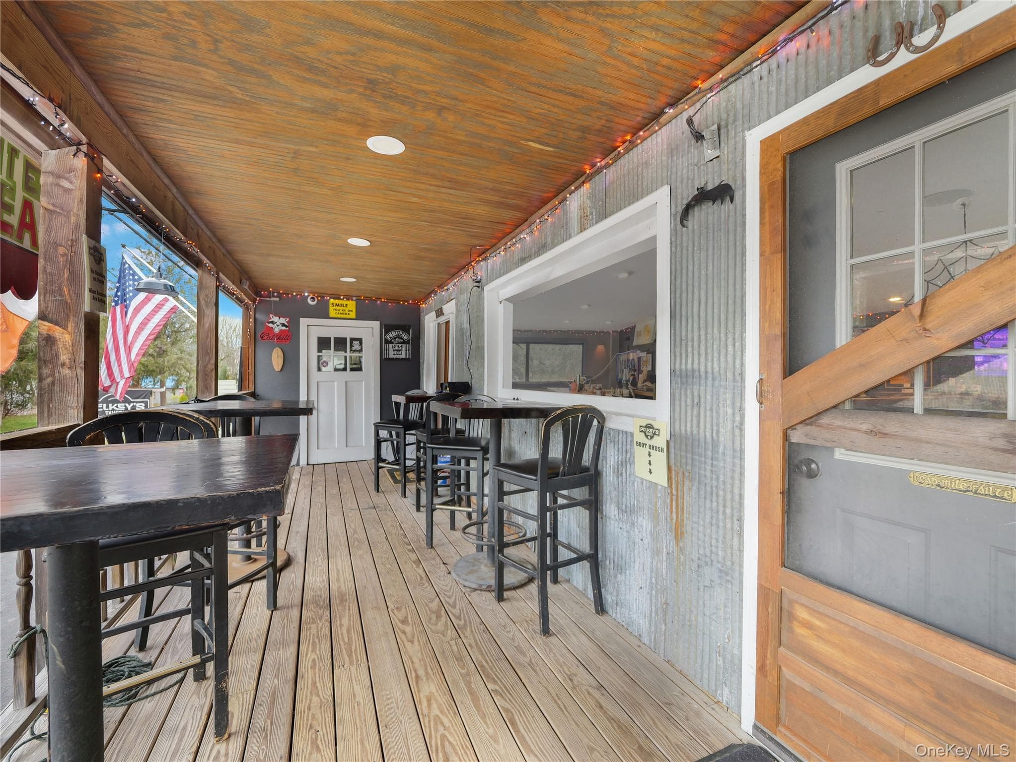 Deck
