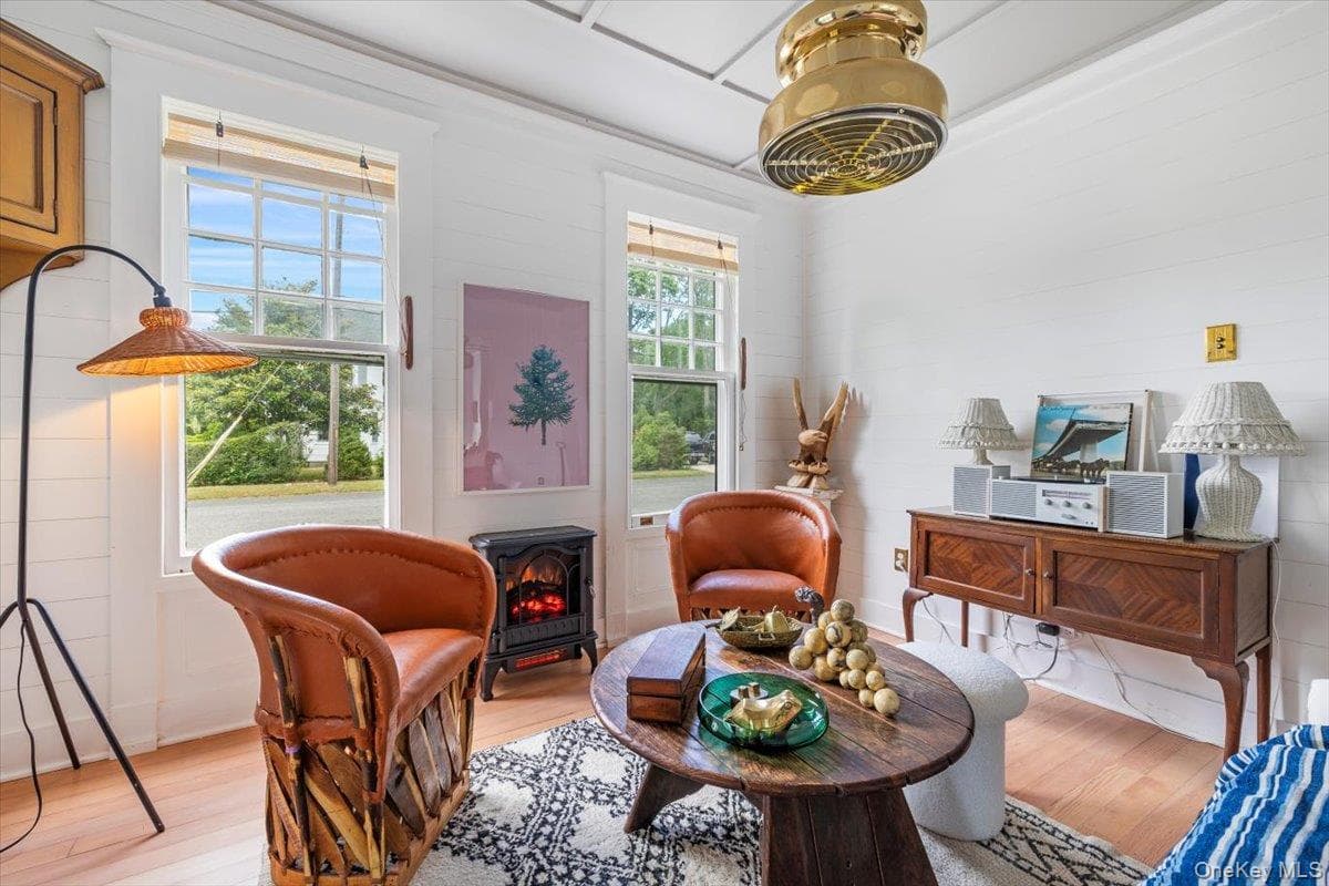 Sitting Room