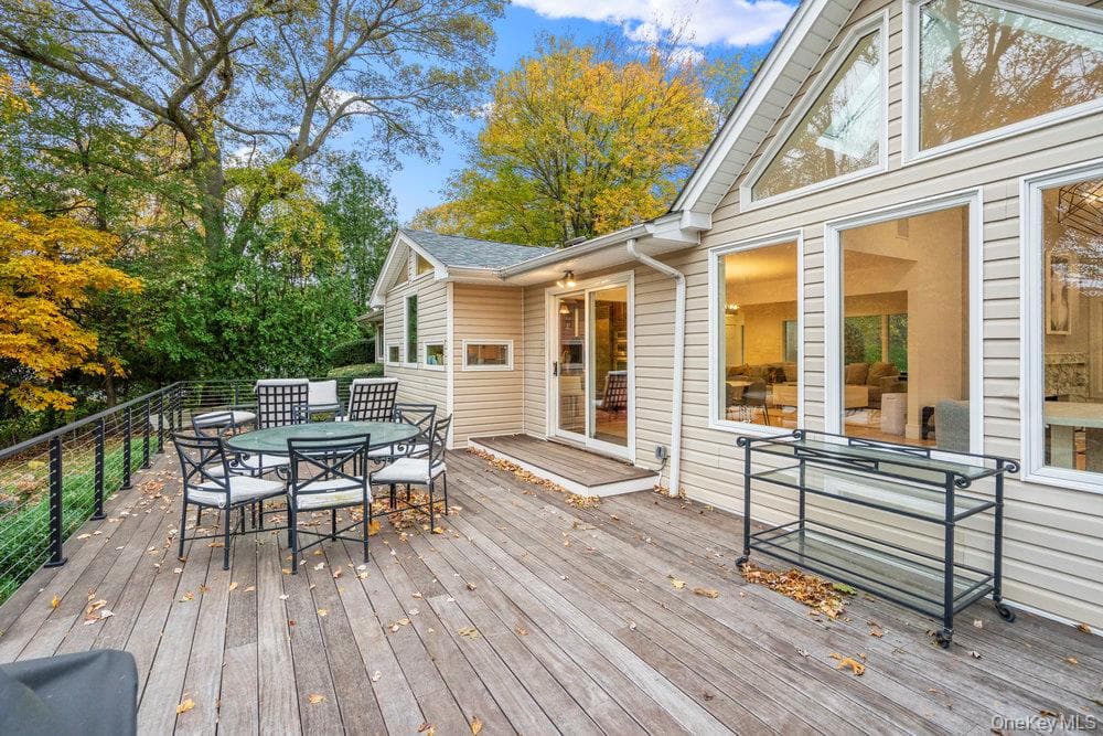 Deck
