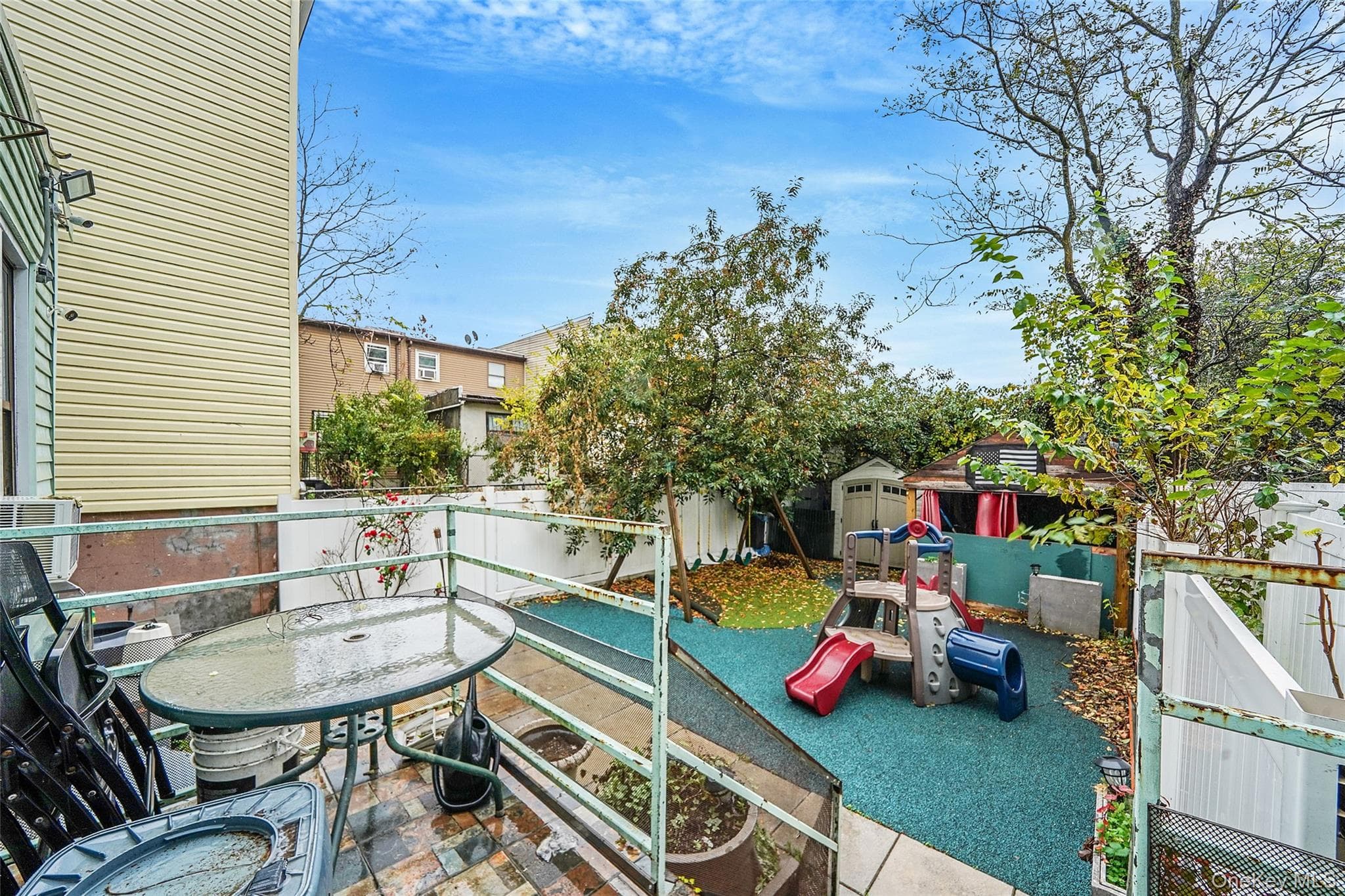 Deck