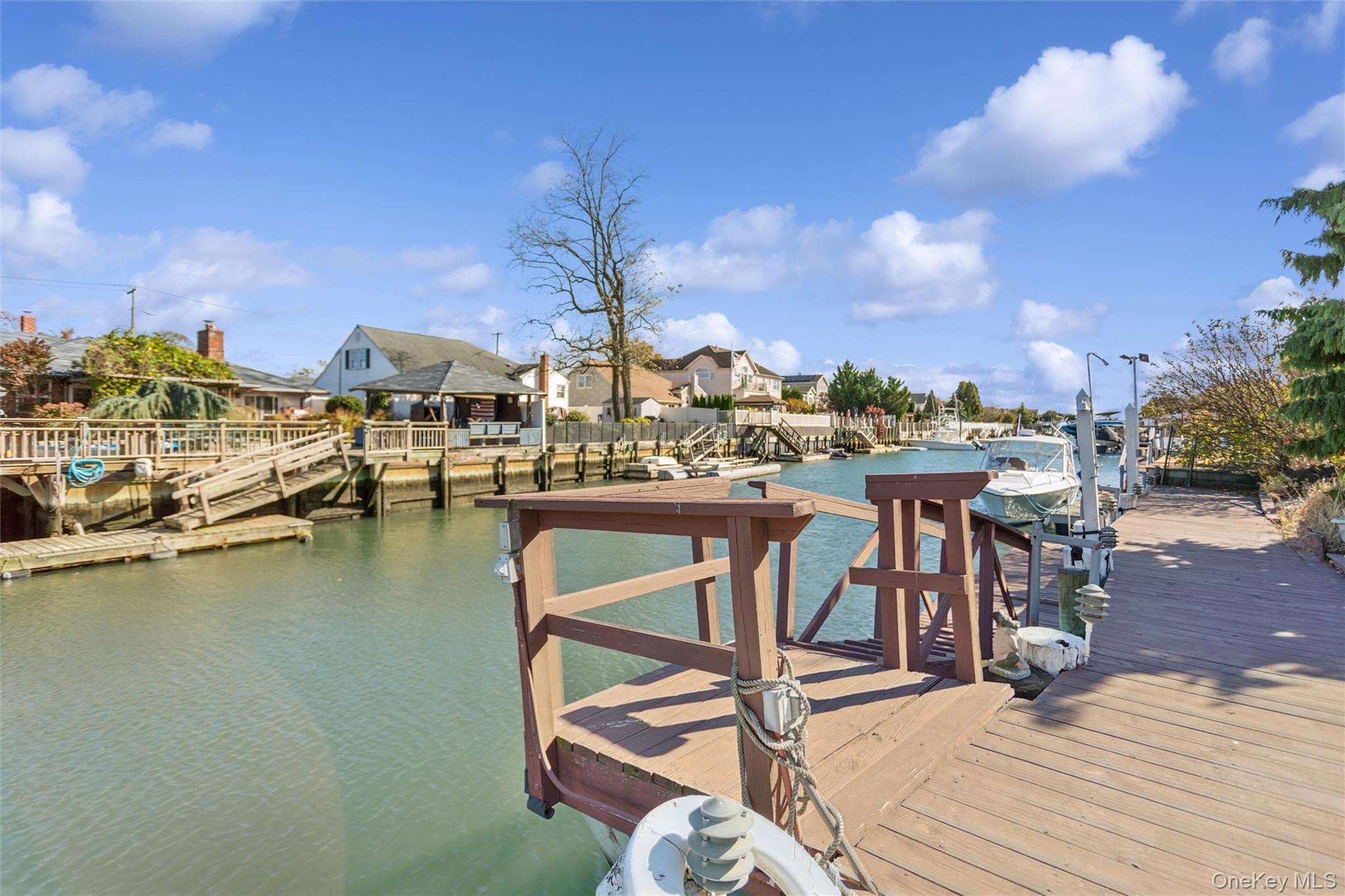 Dock