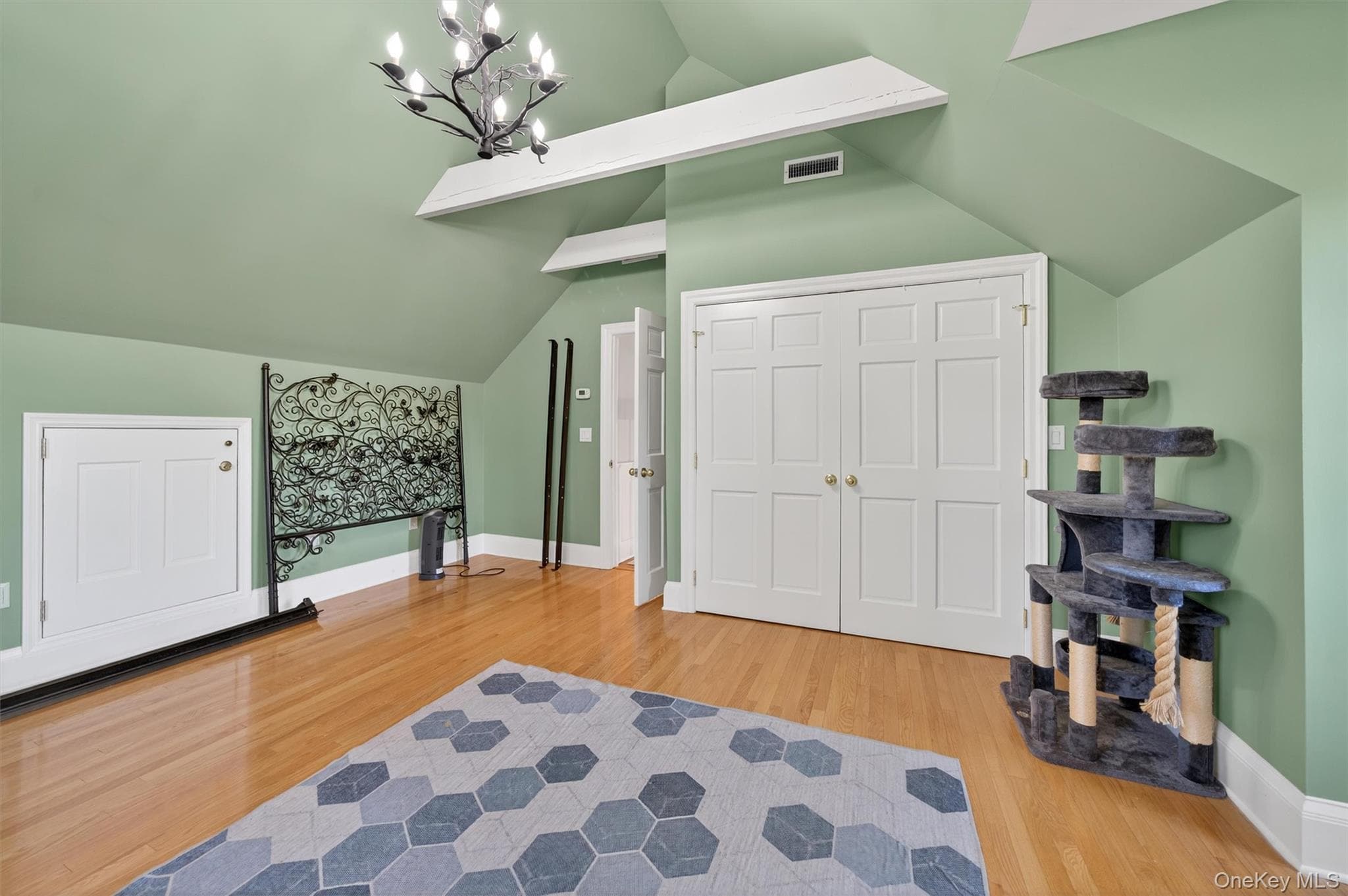 Bonus Room