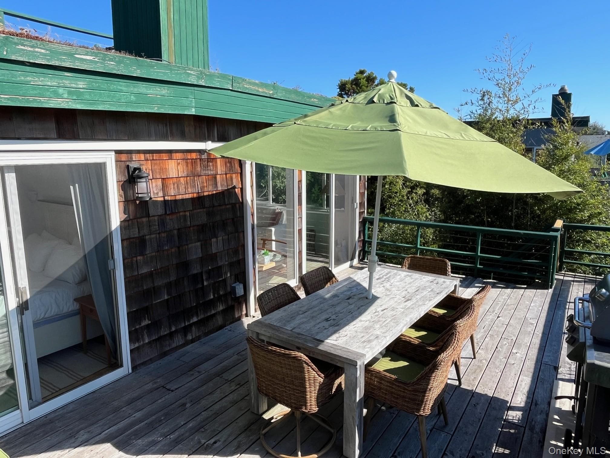 Deck